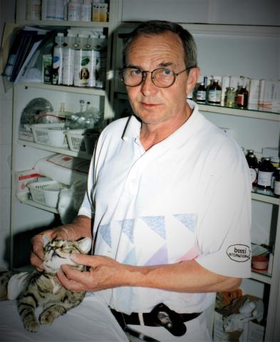 Dr. Graf Zoltán